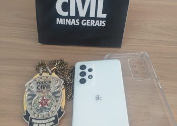 Polícia recupera celular furtado no centro de Poços de Caldas