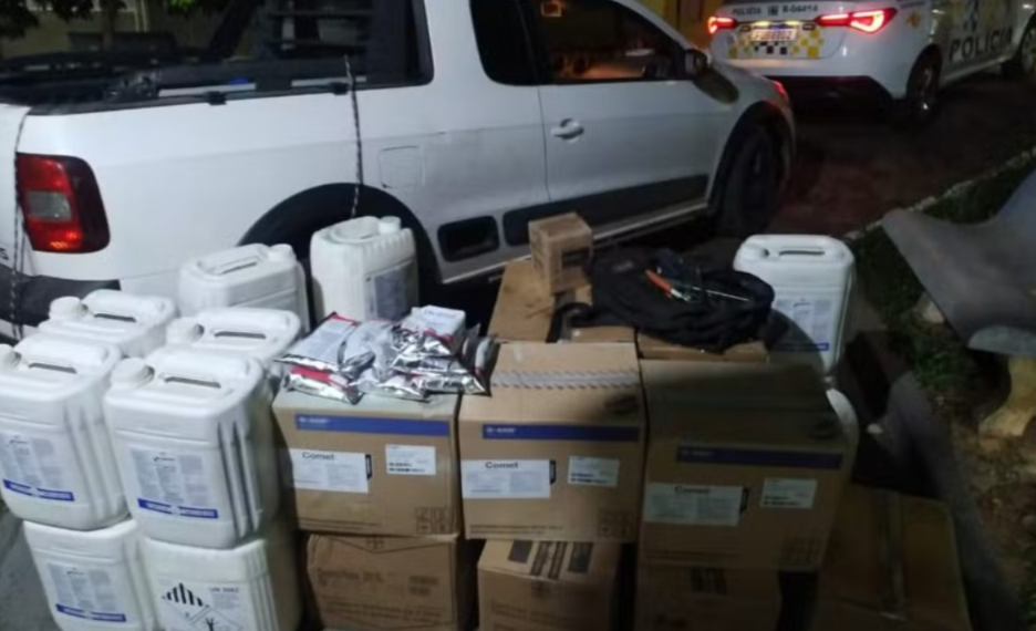 Carga de defensivos agrícolas avaliada em R$ 200 mil é apreendida em Casa Branca