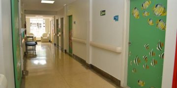 Criança é hospitalizada com hematomas em Poços; PM e Conselho Tutelar são acionados