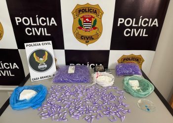 Homem é preso com 300 pinos de cocaína dentro de casa em Mococa