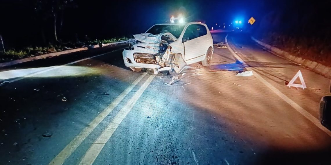 Motociclista morre em colisão frontal com carro entre Botelhos e Bandeira do Sul