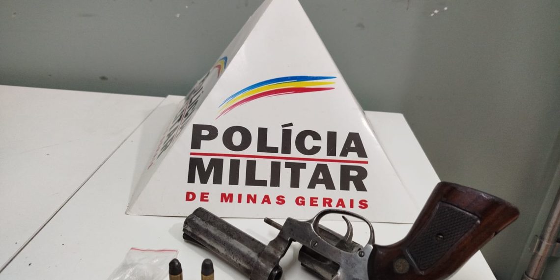 PM apreende menor com arma de fogo durante evento de Carnaval em Poços de Caldas