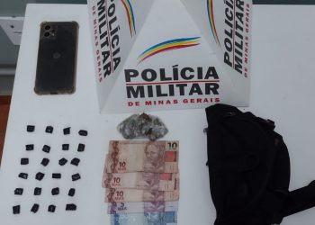 Adolescente é apreendido ao ser flagrado vendendo drogas no Carnaval da Praça dos Macacos