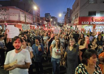 Manifestação dos servidores públicos reúne mais de 500 participantes
