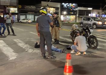 Acidente entre duas motos deixa condutores feridos em Poços de Caldas