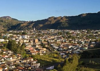 Caldas e Padre Paraíso: Governo de MG firma acordo e empresa australiana pode investir R$ 400 milhões