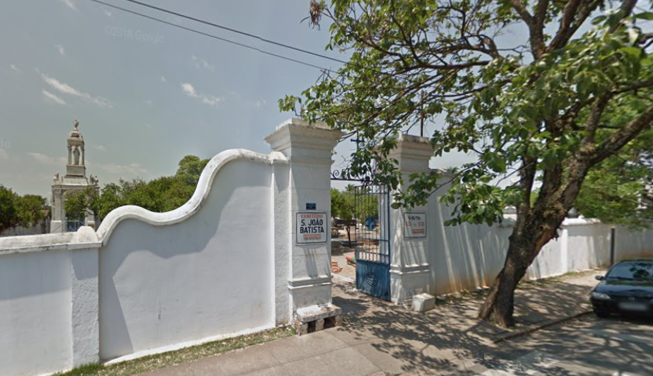 Túmulos são vendidos sem aviso prévio e famílias sofrem com perda em São João da Boa Vista