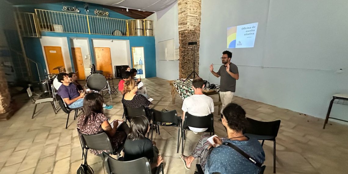 Oficinas gratuitas de fotografia e escrita criativa têm inscrições abertas em Poços de Caldas