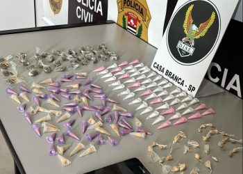 Traficante é preso em flagrante vendendo cocaína, crack e maconha