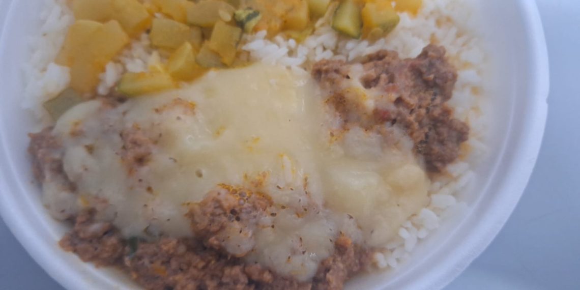 Marmitas estragadas: Justiça do Trabalho condena Prefeitura de Poços