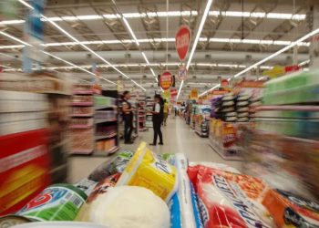 Inflação de fevereiro sobe para 1,31% e já é a maior desde 2003