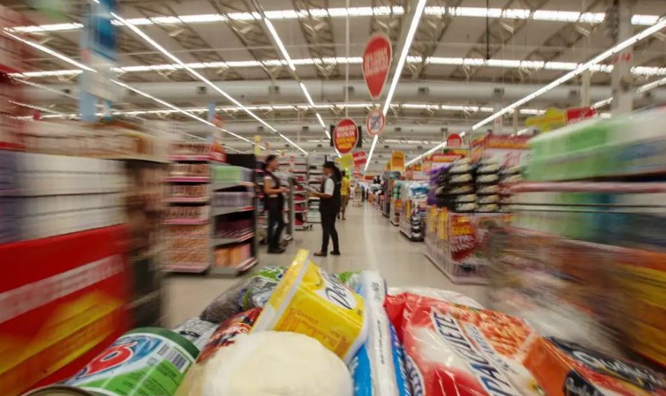 Inflação de fevereiro sobe para 1,31% e já é a maior desde 2003