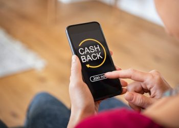 Cupons de desconto e cashback: mitos e verdades sobre economia online