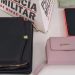Mulher tem bolsa furtada na Praça dos Macacos e suspeito é preso com os pertences da vítima