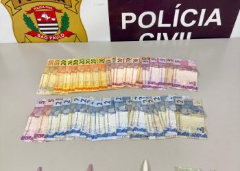 Adolescente é apreendido vendendo drogas em frente a escola em São José do Rio Pardo