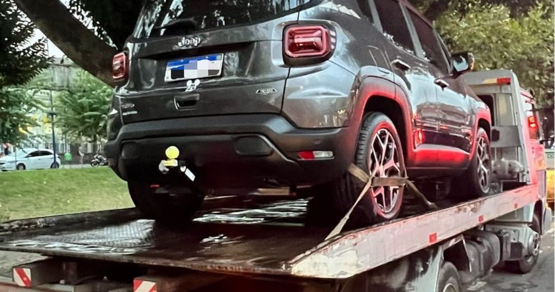 Mulher é detida com carro adulterado em Poços de Caldas