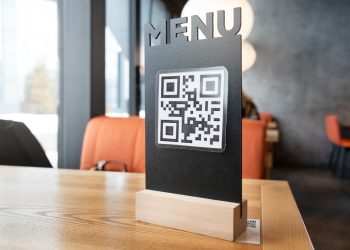 Procon exige cardápio digital para bares e restaurantes de Poços de Caldas