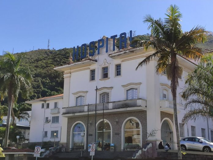 Homem diagnosticado com febre amarela em Poços segue internado na UTI