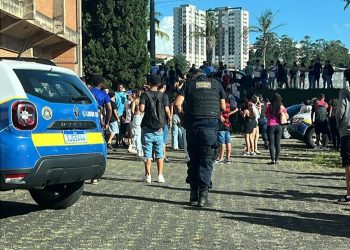 Jovem é ferido com canivete em briga nos jogos escolares em Poços