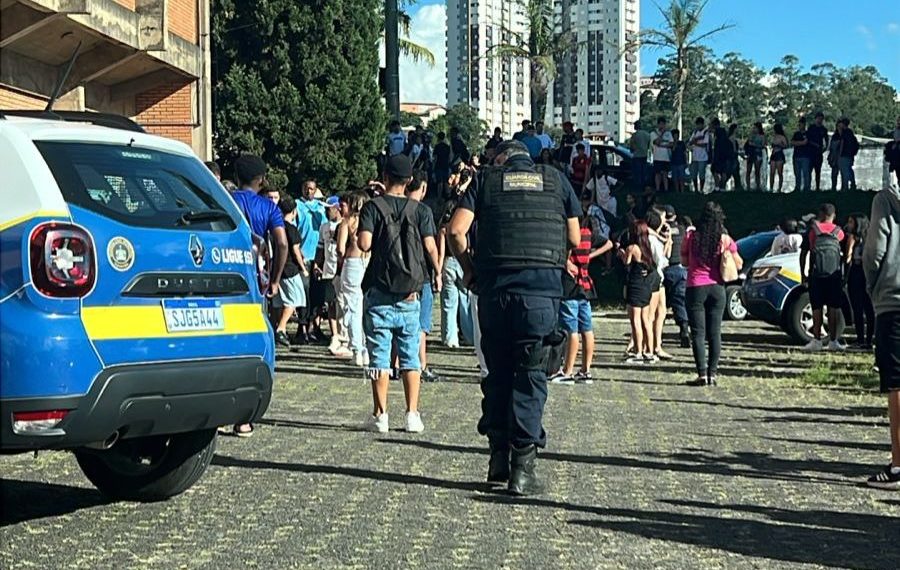 Jovem é ferido com canivete em briga nos jogos escolares em Poços