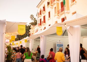 Iniciada neste sábado (26), 20ª edição do Flipoços espera receber 50 mil pessoas