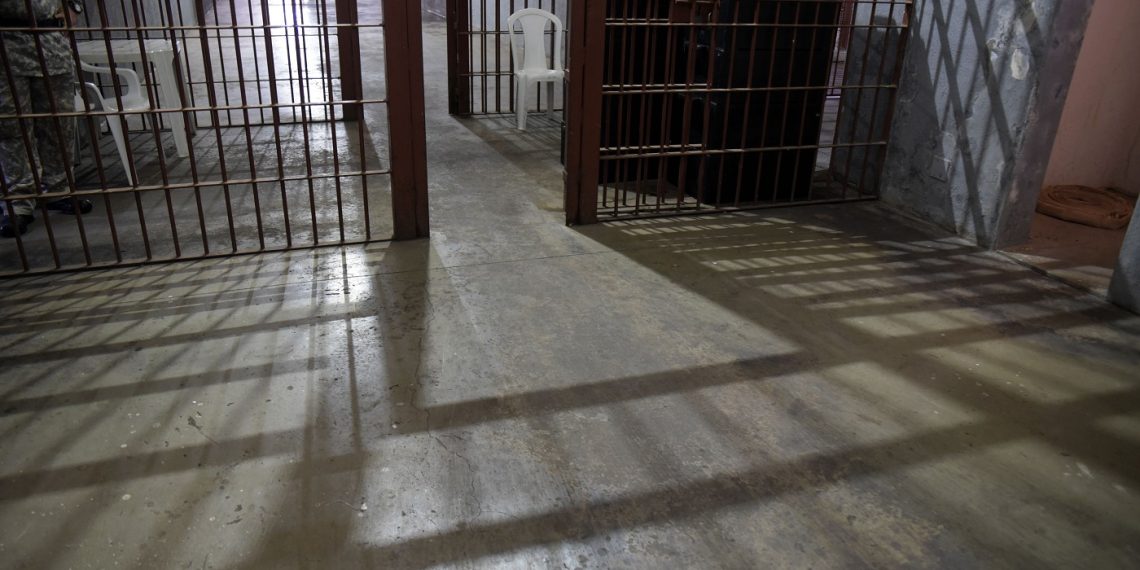 Ameaça de greve de policiais penais preocupa Comissão de Direitos Humanos da ALMG