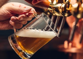 Poços de Caldas recebe 2º Festival das Cervejarias Vulcânicas com mais de 100 rótulos, gastronomia e cultura