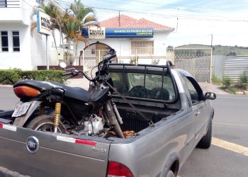 Homem embriagado é preso com moto adulterada
