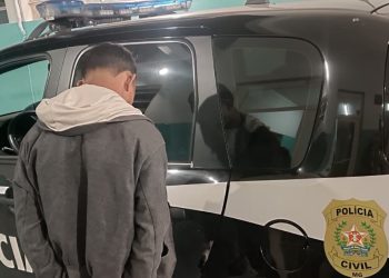Adolescente condenado por roubo é alvo de operação da Polícia Civil