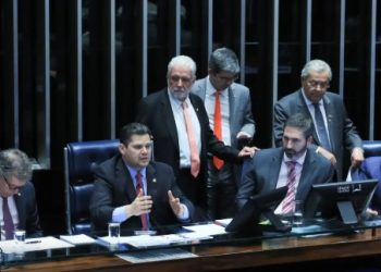 Senado aprova PEC que inclui guarda municipal e agentes de trânsito na segurança pública