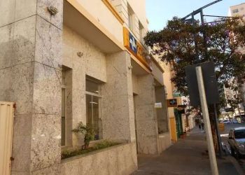 Fraude no INSS: aposentados já podem pedir nos Correios o reembolso