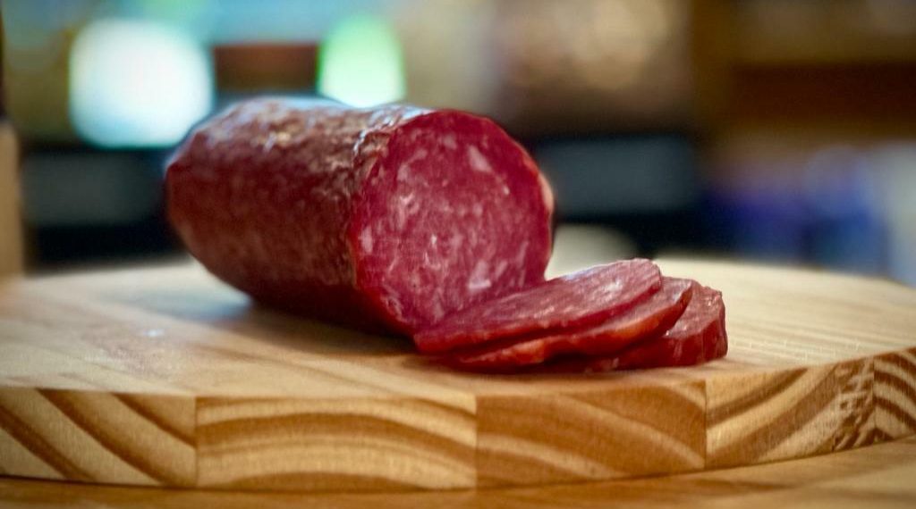 Defensoria Pública conquista decisão favorável no STF e anula condenação de homem que furtou peça de salame de R$14,80