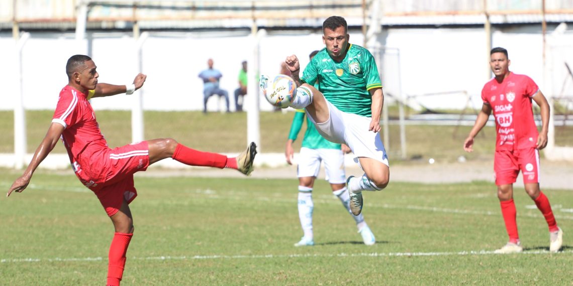 Torcida comparece, mas Caldense não corresponde e fica no 0x0 contra o Uberaba