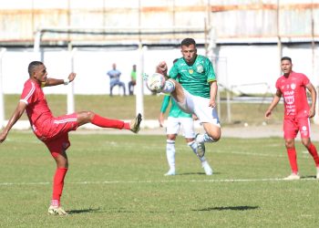 Torcida comparece, mas Caldense não corresponde e fica no 0x0 contra o Uberaba