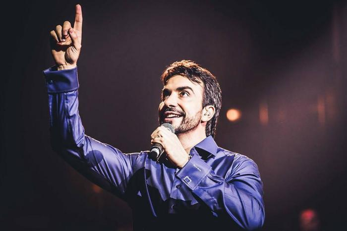 Padre Fábio de Melo estará em Poços e fará show gratuito