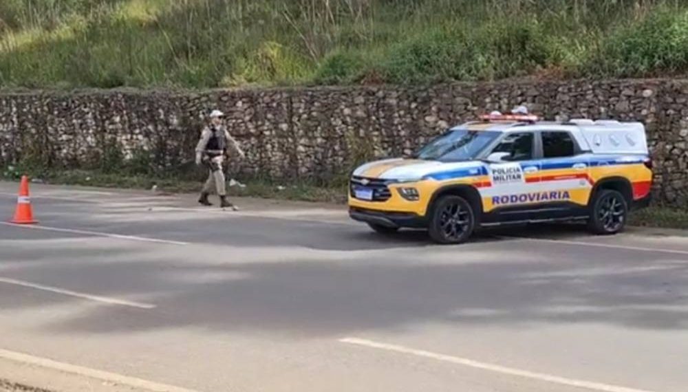 ACIDENTE FATAL: motociclista morre após colidir contra paredão em Poços de Caldas