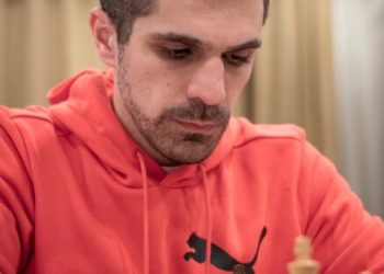 Poços de Caldas recebe o Grande Mestre de Xadrez Krikor Mekhitarian neste sábado (14)