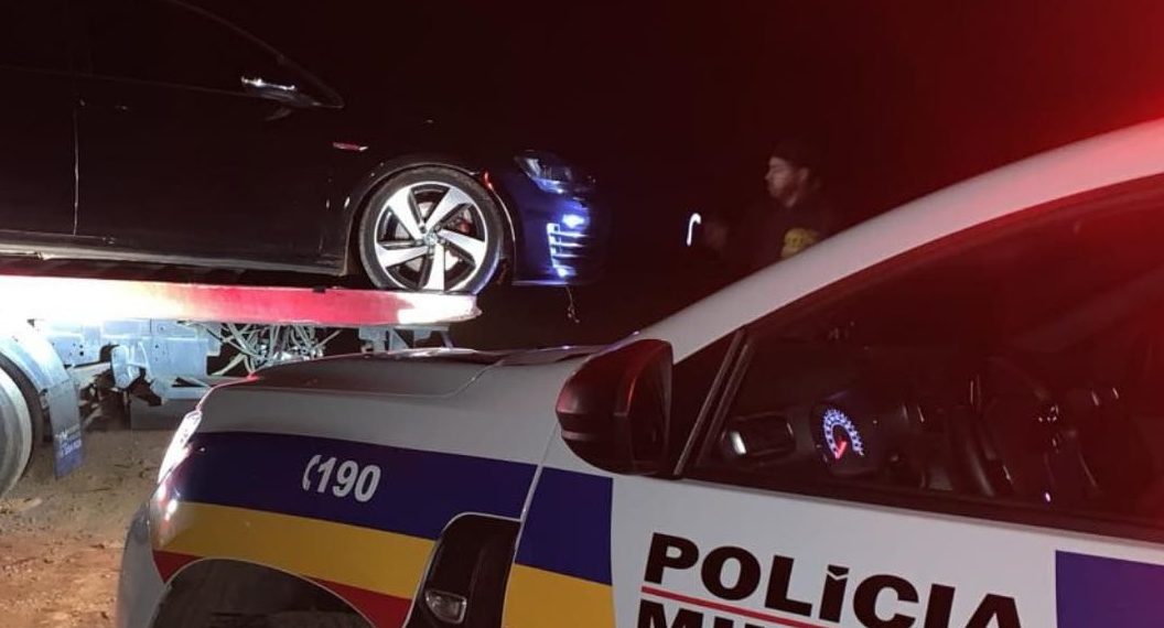 PM recupera Golf GTI que havia sido roubado em Poços