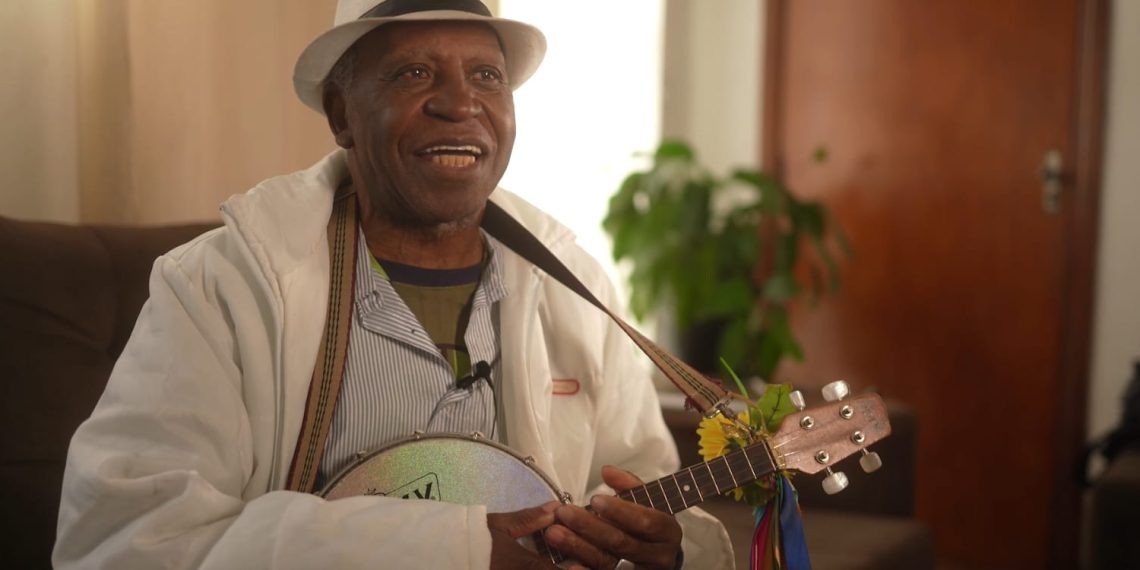 Seu Ditinho é reconhecido como Mestre de Cultura Popular pelo Governo de Minas