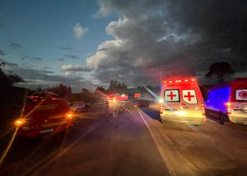 Acidente entre três veículos deixa três pessoas feridas em Poços de Caldas