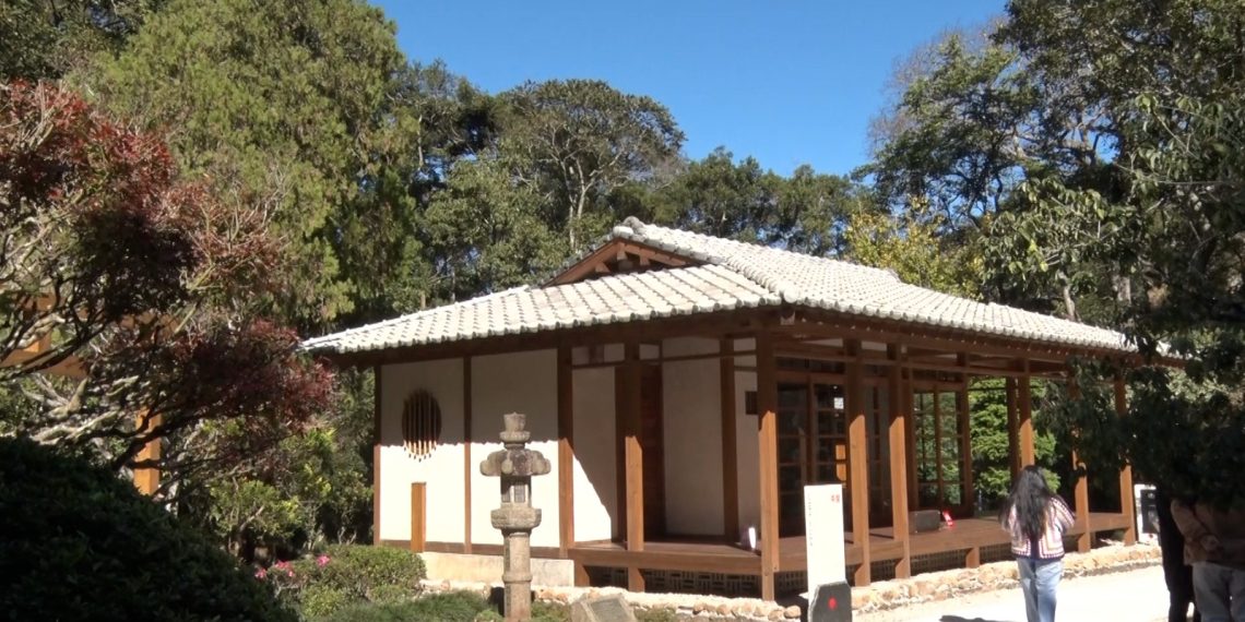 Após revitalização, Recanto Japonês é reaberto em Poços; veja como ficou