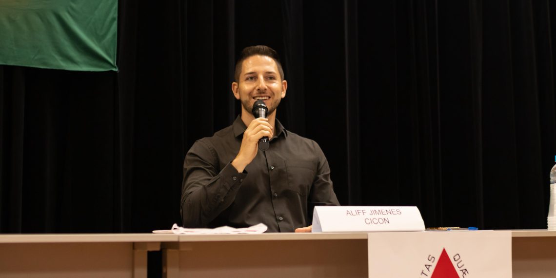 Vereador de Poços propõe criação do programa Jovem Capitalista nas escolas municipais