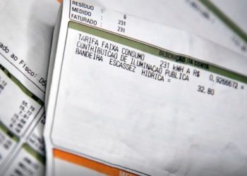 Bandeira vermelha deixa conta de luz mais cara neste mês de junho
