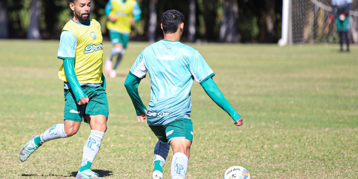 Caldense enfrenta a URT neste domingo e precisa vencer para continuar sonhando com a classificação