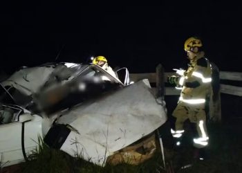 Acidentes com menos de uma hora de intervalo na mesma estrada deixam duas pessoas mortas no Sul de Minas