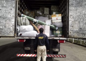 PRF apreende grande quantidade de mercadorias sem documentação fiscal no Sul de Minas