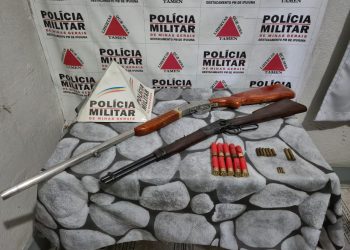 PM apreende duas espingardas e vinte e uma munições em cidade da região; proprietário foi preso