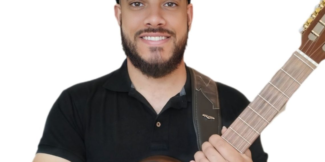 Instituto Moreira Sales recebe o projeto Viola Cantante de Paulinho Franco, neste domingo (27)