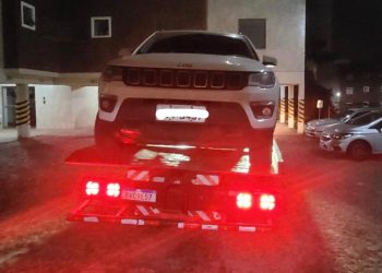 PM de Poços recupera carro de cliente de Lava Jato após o dono do estabelecimento se apropriar do veículo
