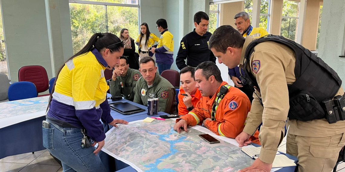 Simulado de rompimento de barragem mobiliza forças de segurança em Poços de Caldas